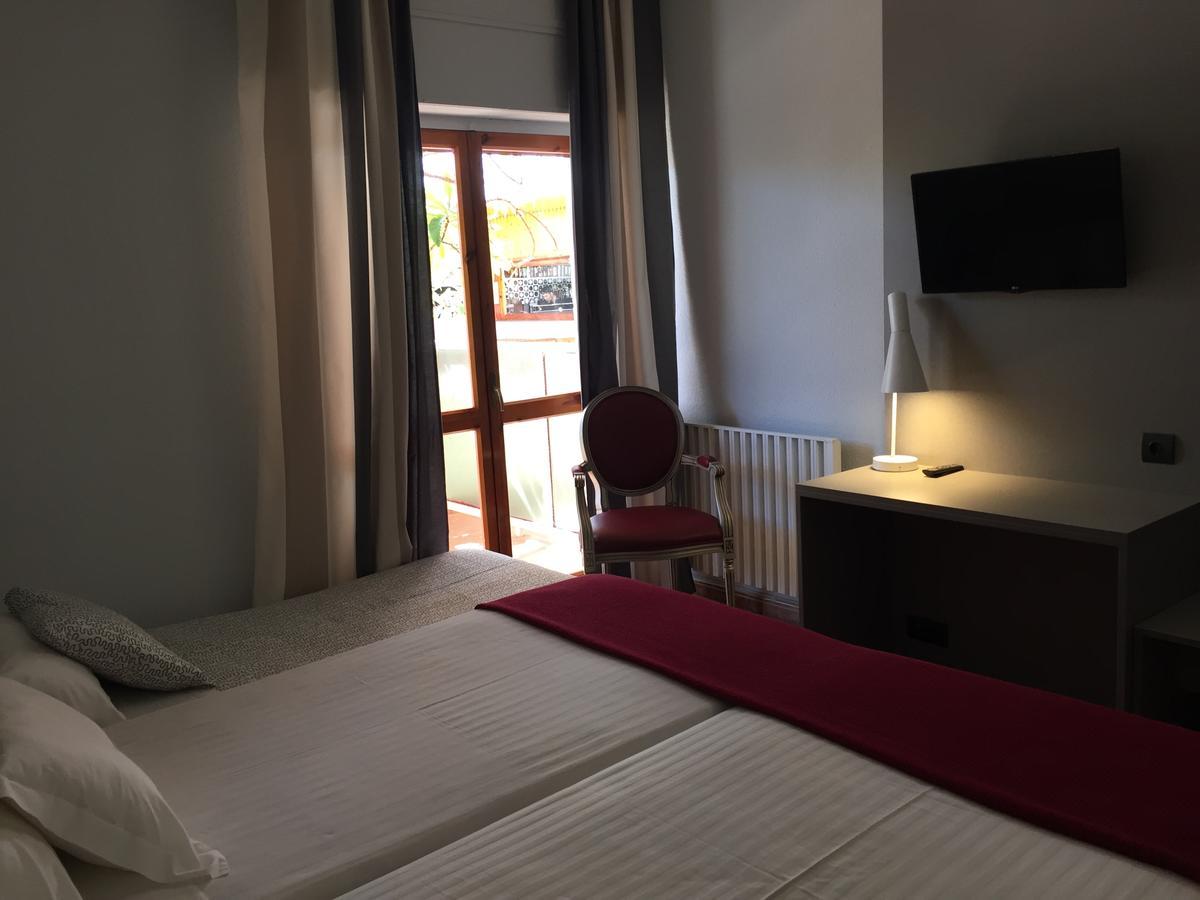 Hotel Valjunco Valencia de Don Juan Buitenkant foto