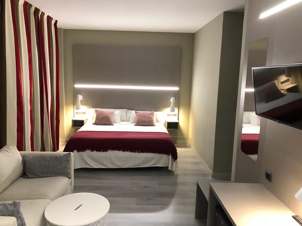 Hotel Valjunco Valencia de Don Juan Buitenkant foto